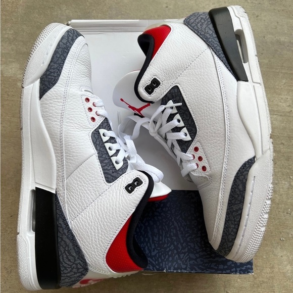 Jordan Retro 3 Denim SE Fire Red 11.5 - Picture 3 of 10